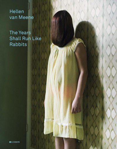 画像1: Hellen Van Meene: The Years Shall Run Like Rabbits (1)